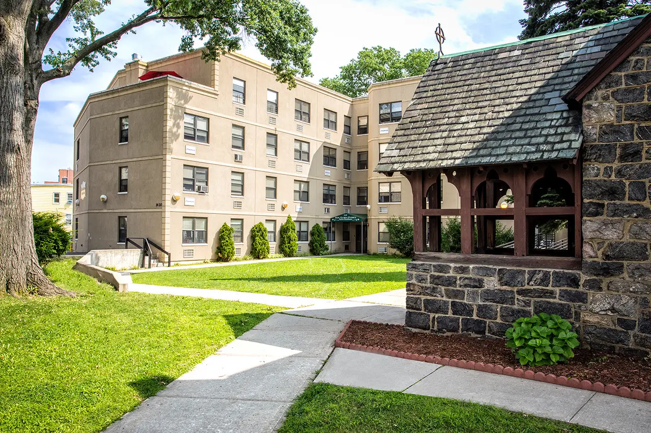 hallets cove residence