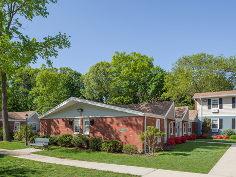 Gateway Gardens Housing